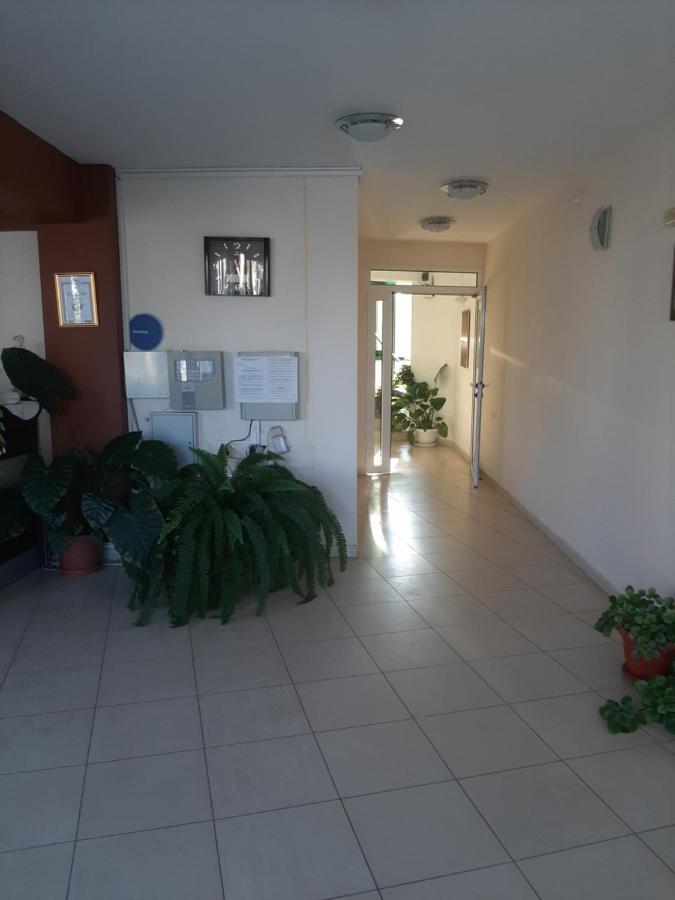 Family Hotel Coral Sozopol Exterior photo