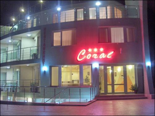 Family Hotel Coral Sozopol Exterior photo