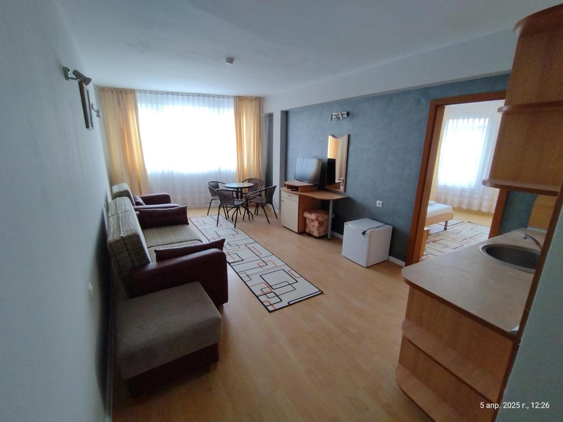 Family Hotel Coral Sozopol Exterior photo