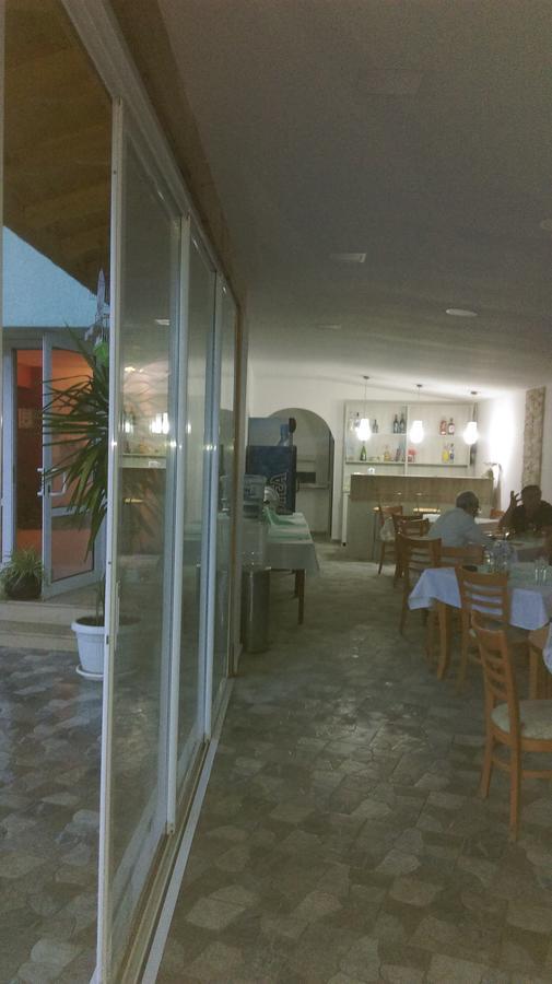 Family Hotel Coral Sozopol Exterior photo